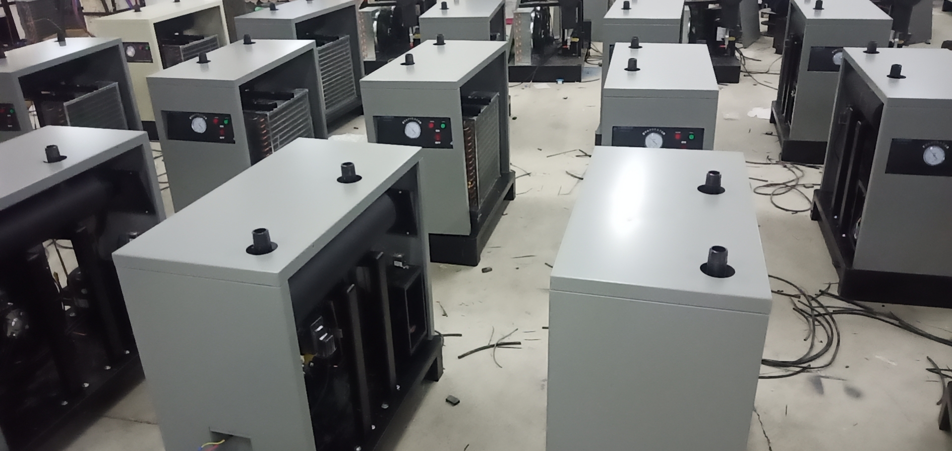 Secador incorporado de compresor de tornillo integral integrado de 90kw